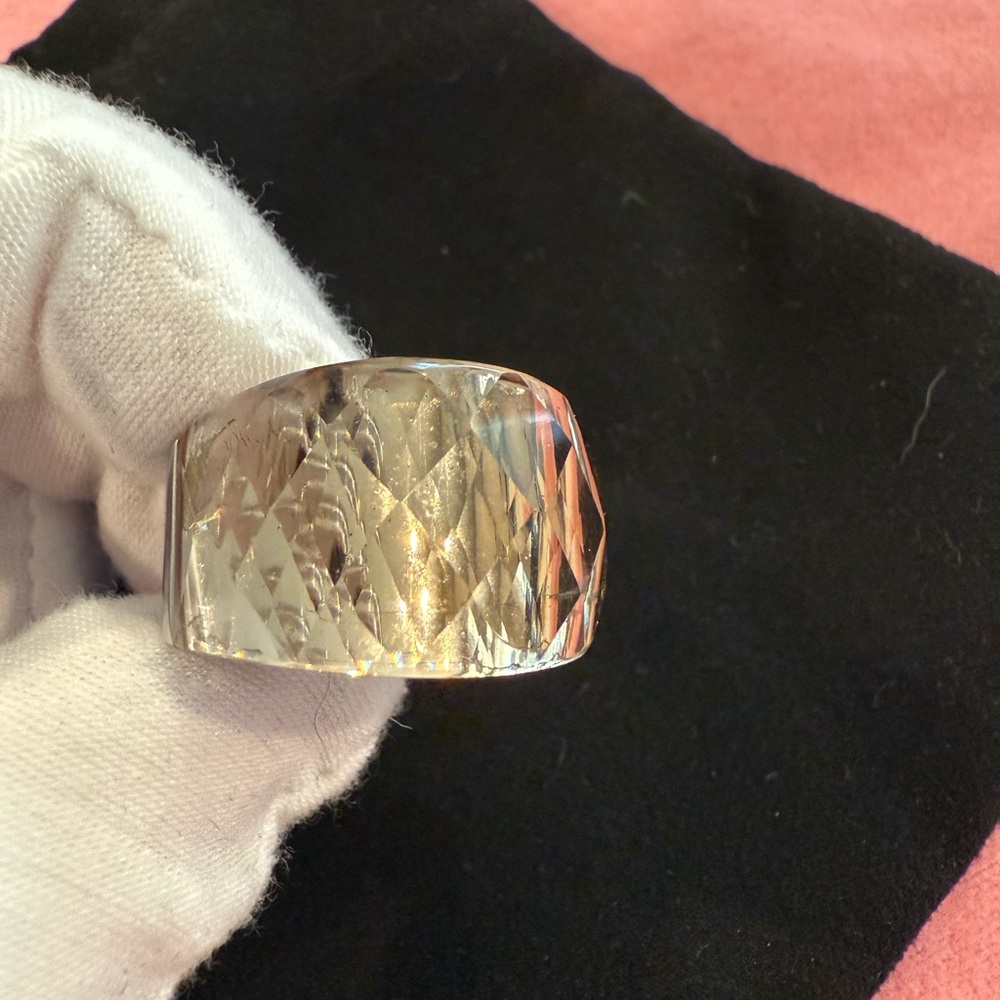 Elegant Silver Women's Ring